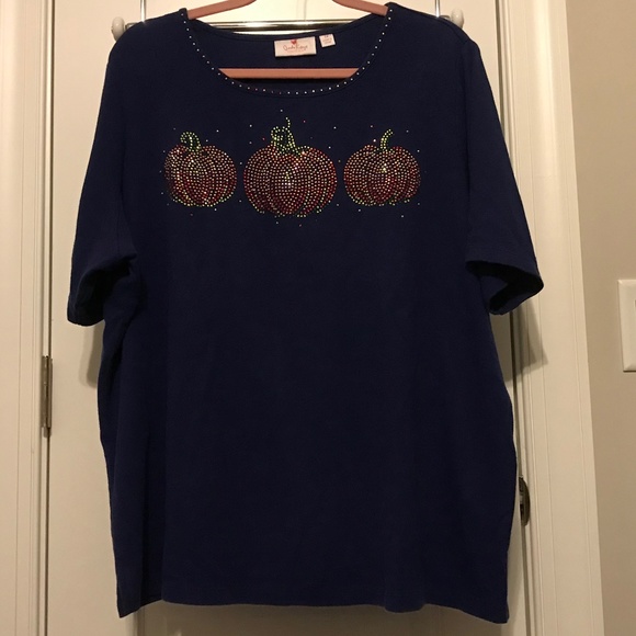 QF light navy blue t-shirt with 3 blingy pumpkins (2X) - Picture 2 of 16